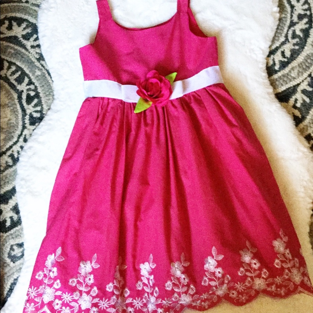 GIRLS size 6 PINK DRESS with Embroidered Hem
